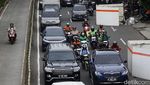 Lalin Grogol Arah Cengkareng Padat Imbas Perbaikan Manhole