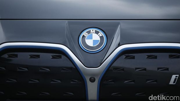 Logo BMW