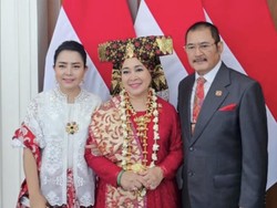 Foto Mayangsari Ikut Upacara HUT RI di Istana, Jadi Keluarga Presiden Soeharto