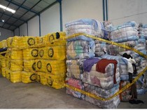Pakaian Bekas Impor Ilegal dari Korea-China Diamankan, Nilainya Rp 112,35 M