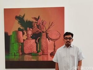 Melihat Karya Seni Clay dan Lukisan Wedhar Riyadi di ara contemporary