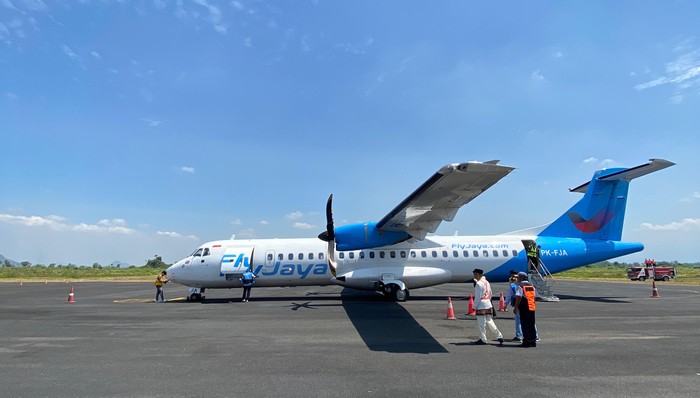 Pemerintah Kabupaten (Pemkab) Jember optimistis penerbangan langsung rute Jember–Jakarta dan Jakarta-Jember bisa mendongkrak potensi wisata dan mendorong pertumbuhan ekonomi lokal.