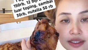 Wow! Pinkan Mambo Jual Pisang Goreng Rp 30 Ribu, Begini Penampakannya