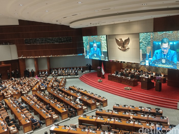 Rapat Paripurna DPR RI, Selasa (19/8/2025). Rapat beragendakan pandangan umum fraksi-fraksi atas Rancangan Undang-Undang tentang APBN tahun anggaran 2026.