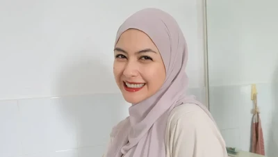 Revalina S Temat Balik Berakting Atas Restu Suami