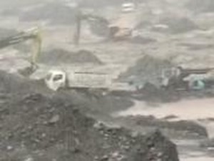 4 Truk Penambang Pasir di Lumajang Diterjang Banjir Lahar Semeru