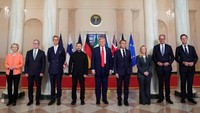 Selain Zelenskiy, sejumlah pemimpin Eropa juga hadir di Washington untuk memperkuat upaya bersama dalam mencari solusi damai. Pertemuan tingkat tinggi ini diharapkan dapat menghasilkan terobosan baru menuju gencatan senjata dan perundingan jangka panjang antara Ukraina dan Rusia. REUTERS/Nathan Howard