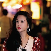 Apakah ini benar-benar paspor Anda? Apakah Anda mencurinya? Anda sama sekali tidak terlihat tua. kata petugas. Menghadapi interogasi tersebut, Carman mengatakan ia hanya bisa tersenyum kecut.  Foto: Instagram @carmanlee0816