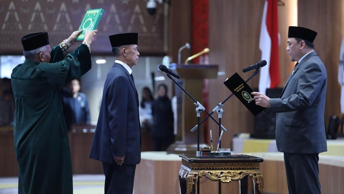 Ganjar Imam jadi PAW menggantikan Samsul Bahri yang meninggal dunia.