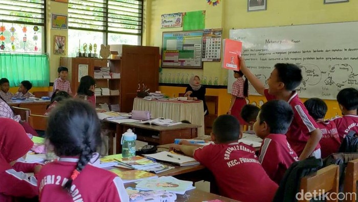 Gedung Sekolah Dasar di Tulungagung Terdampak Longsor Gedung Sekolah Dasar di Tulungagung Terdampak Longsor