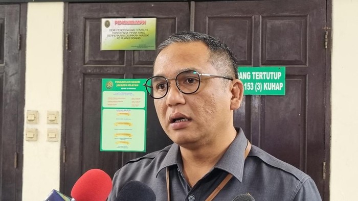 Humas PN Jaksel, Rio Barten