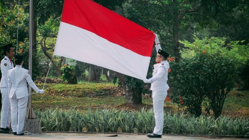 Ilustrasi Pengibaran Bendera