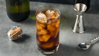Dokter Harvard Ungkap 5 Makanan-Minuman yang Diam-diam Picu Kanker Dokter Harvard Ungkap 5 Makanan-Minuman yang Diam-diam Picu Kanker
