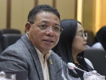 Profil Inosentius Samsul, Calon Hakim MK Lulusan UGM dan UI