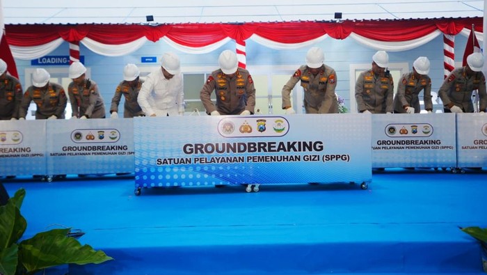Kapolri groundbreaking 13 SPPG Polri di Sidoarjo (dok.Polri)