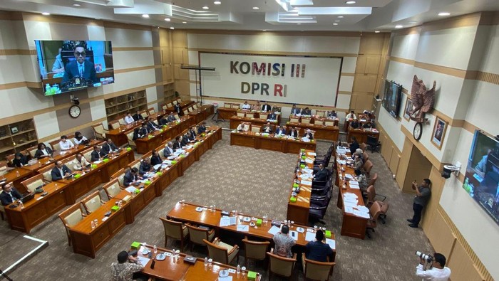 KPK Raker dengan Komisi III DPR RI pada Rabu 8 Agustus 2025