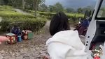 Nikita Willy Jajan Rujak Bebek, Issa Ikut Penasaran!