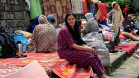 Pakistan resmi mempercepat deportasi pengungsi Afghanistan, bahkan mereka yang memiliki dokumen sah ikut terancam diusir. REUTERS/Akhtar Soomro