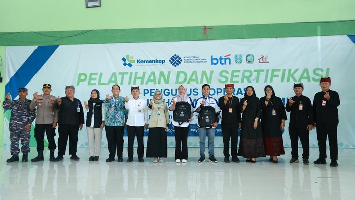 Pelatihan dan sertifikasi pengurus Koperasi Desa/Kelurahan Merah Putih (KDKMP) Pemula di Balai Pelatihan Vokasi dan Produktivitas (BPVP) Muncar Banyuwangi.