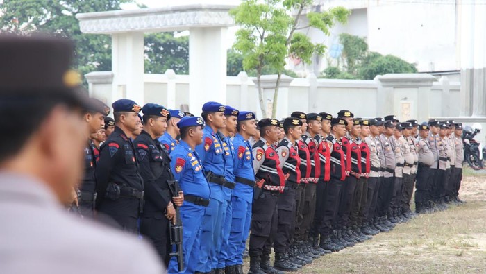 Polda Riau menyiapkan 1.818 personel gabungan untuk mengamankan Pacu Jalur di Tepian Narosa, Kuantan Tengah, Kuansing, Rabu (20/8/2025).