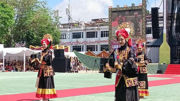 Polda Riau menyiapkan 1.818 personel gabungan untuk mengamankan Pacu Jalur di Tepian Narosa, Kuantan Tengah, Kuansing, Rabu (20/8/2025).