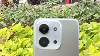 Untuk fotografi, Xiaomi membekali Redmi 15C dengan kamera utama 50 MP yang mampu menghasilkan foto detail tajam.Foto: Adi Fida Rahman/detikINET