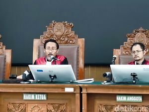 Silfester Matutina Sakit, Sidang PK Ditunda ke Pekan Depan