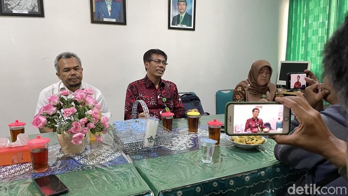 Suasana jumpa pers terkait hasil uji laboratorium menu MBG di Kantor Dinkes Kulon Progo, Rabu (20/8/2025).