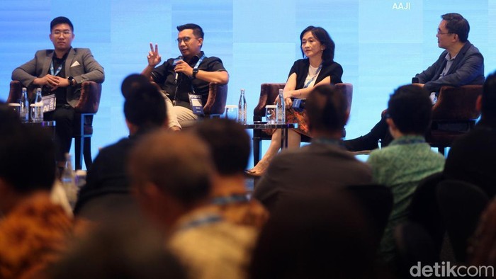 Agentic AI Dorong Efisiensi dan Inovasi Layanan Keuangan di Indonesia Agentic AI hadir sebagai penggerak baru transformasi digital di Indonesia. Kecerdasan buatan ini mendorong efisiensi dan inovasi layanan di sektor fintech serta asuransi.