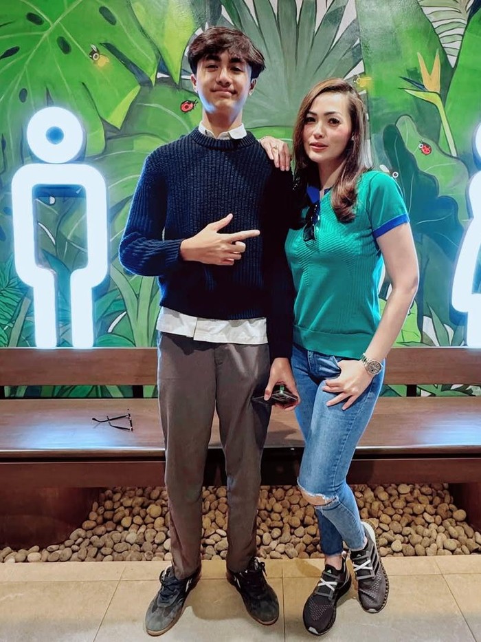 Christy Jusung Christy Jusung