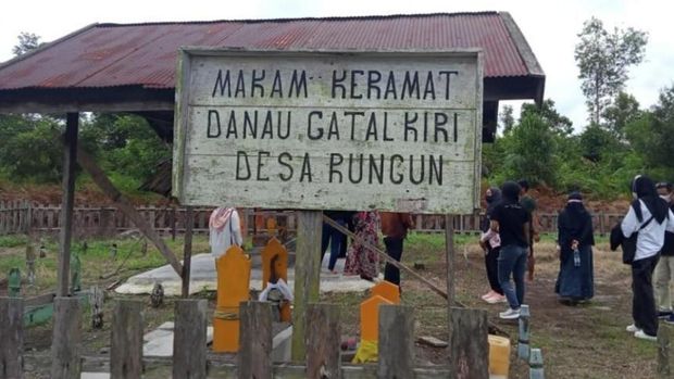 Danau Gatal Kotawaringin Barat Kalteng.