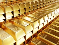 Harga Emas Hari Ini Turun Tipis, Kini Dibanderol Rp 1.929.000 Per Gram