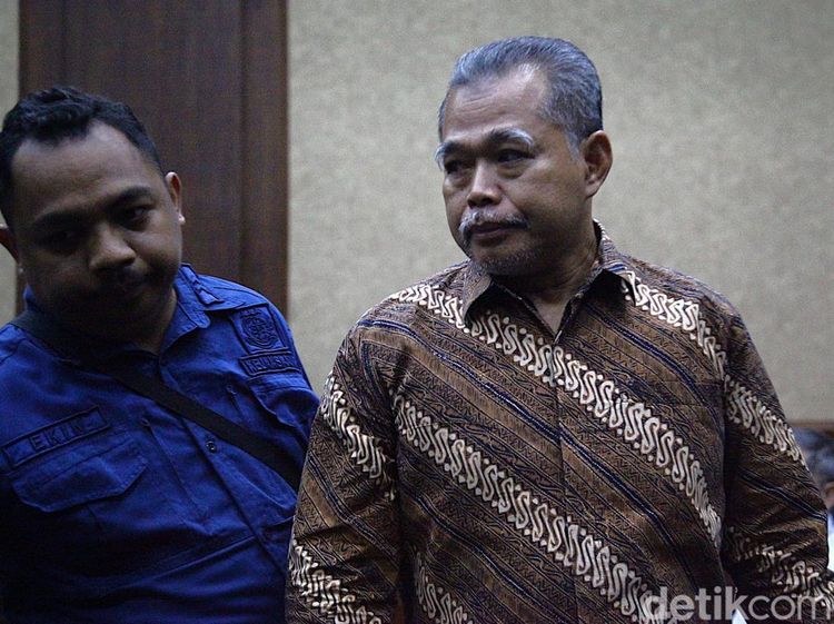 Hakim Nonaktif Djuyamto Didakwa Terima Suap Rp9,5 Miliar Kasus Migor