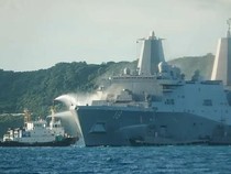 Kapal Angkatan Laut AS Terbakar Selama 12 Jam di Lepas Pantai Jepang