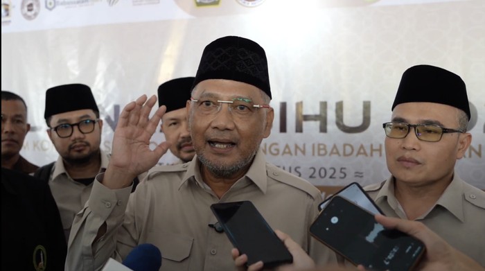 Kepala BP Haji Mochamad Irfan Yusuf alias Gus Irfan saat ditemui di acara Silaturahmi Nasional KBIHU di Asrama Haji Pondok Gede, Jakarta Timur, Rabu (20/8/2025).
