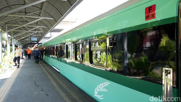Melihat KAI Uji Coba  Kereta Ekonomi Khusus Petani-Pedagang