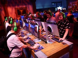 Video: Melihat Pameran Video Game Terbesar di Dunia