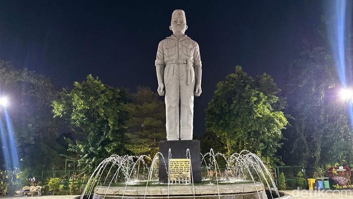 Kondisi Terkini Taman Apsari Usai Diperbaiki Pemprov Jatim