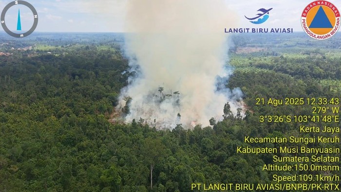 Lahan gambut di Muba terbakar