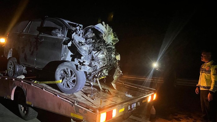 Laka lantas di tol Sibanceh yang belum beroperasi. (Istimewa)