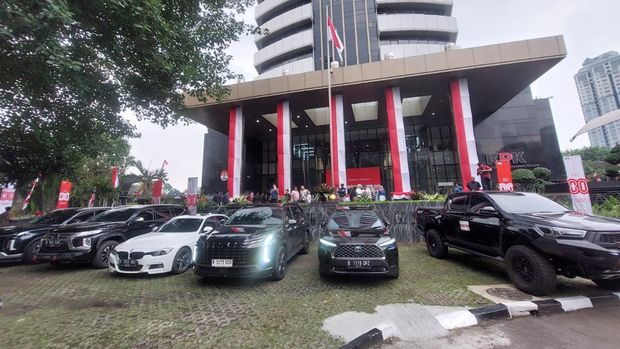 Penampakan barang bukti OTT Wamenaker Noel di KPK (Yogi/detikcom)