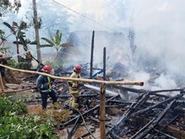 Rumah Lansia 90 Tahun di Cipaku Ciamis Ludes Terbakar