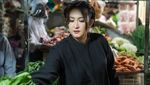 Potret Nafa Urbach Makan Mie Ayam hingga Jajan Cireng