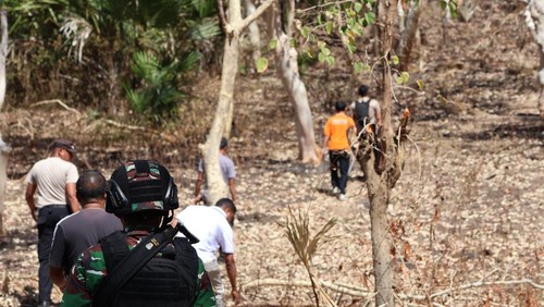Olah TKP di lokasi kejadian yang terletak di hutan Kampung Fatumea, Distrik Suai/Kobalima, Timor Leste, Senin (18/8/2025).