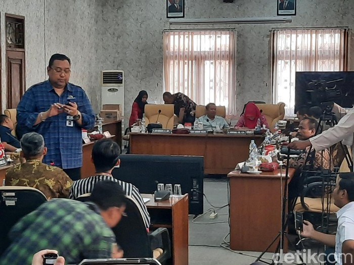 Rapat pansus hak angket DPRD Pati, Kamis (21/8/2025).