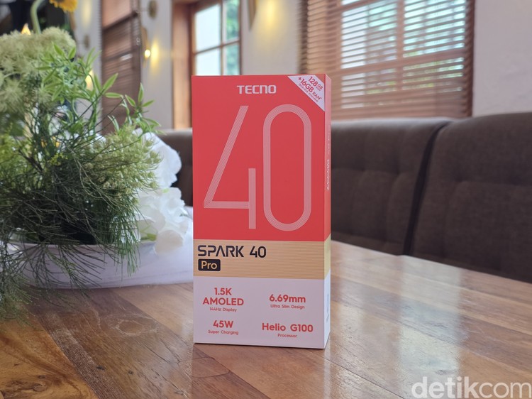 Tecno Spark 40 Pro Tecno Spark 40 Pro