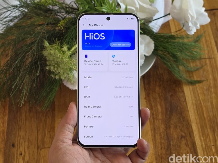 Tecno Spark 40 Pro