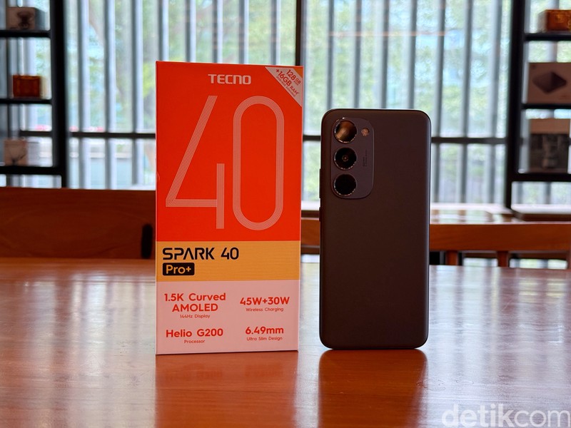 Tecno Spark 40 Pro Plus