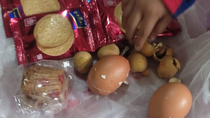 Temuan telur busuk dari MBG di Kabupaten Tasikmalaya.