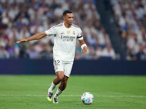 Alexander-Arnold Bukan Pemain yang Dibutuhkan Real Madrid